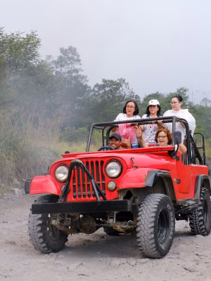 Jasa Foto Lava Tour