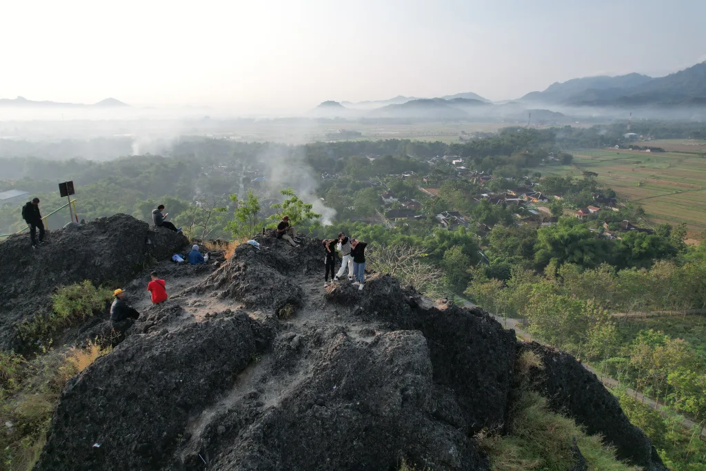 Jasa Dokumentasi Foto Video Gunung Sepikul Sukoharjo Jawa Tengah