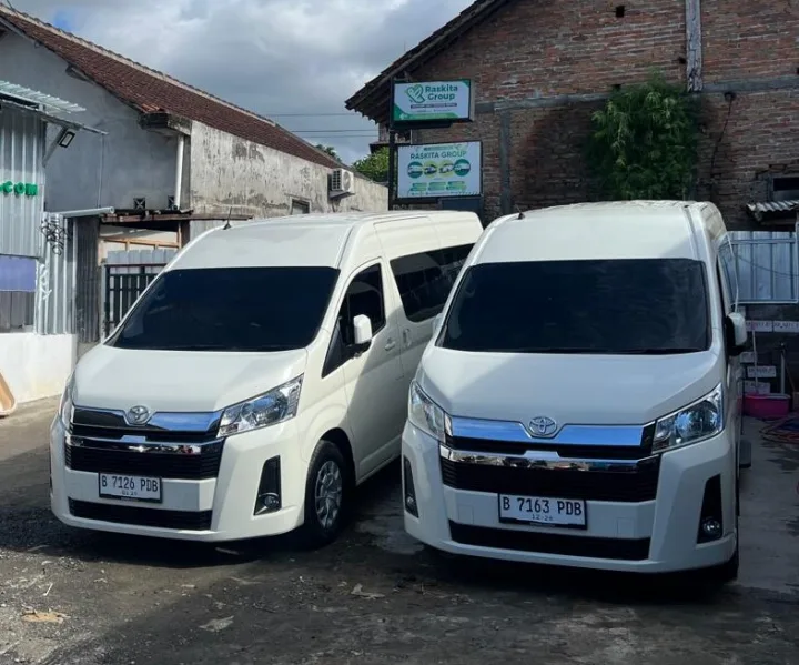 harga sewa hiace jogja hiace jogja wisata sewa hiace jogja dengan sopir hiace pariwisata jogja sewa hiace jogja rombongan hiace commuter jogja hiace premio jogja rental hiace bandara jogja