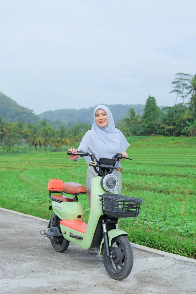 Jasa fotografer Kulon Progo profesional untuk liburan, couple, prewedding, dan event. Abadikan momen terbaik di spot wisata Kulon Progo dengan foto estetik.