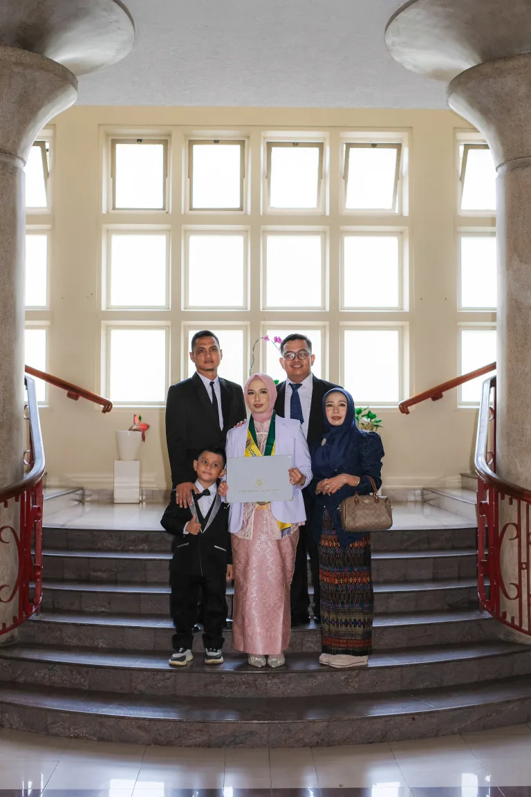 Cara Pesan Foto Graduation Jogja yang Mudah dan Lengkap